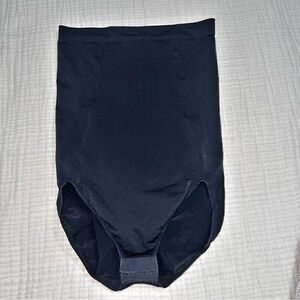 Spanx OnCore Sculpting Briefs w the highest compression level & targeted shaping